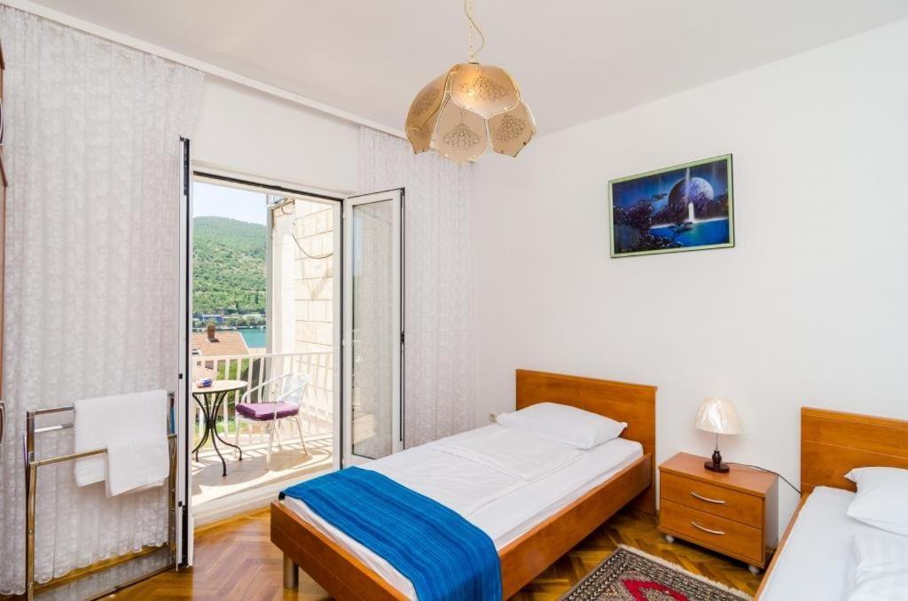 Apartments Peco Mokošica Eksteriør bilde